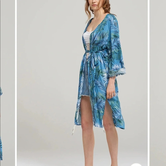 NWT Storets Hailey Palm Beach Robe Printed Kimono Swim Coverup Size S/M Blue - Picture 1 of 15
